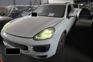 Autoturism Porsche Cayenne 5641